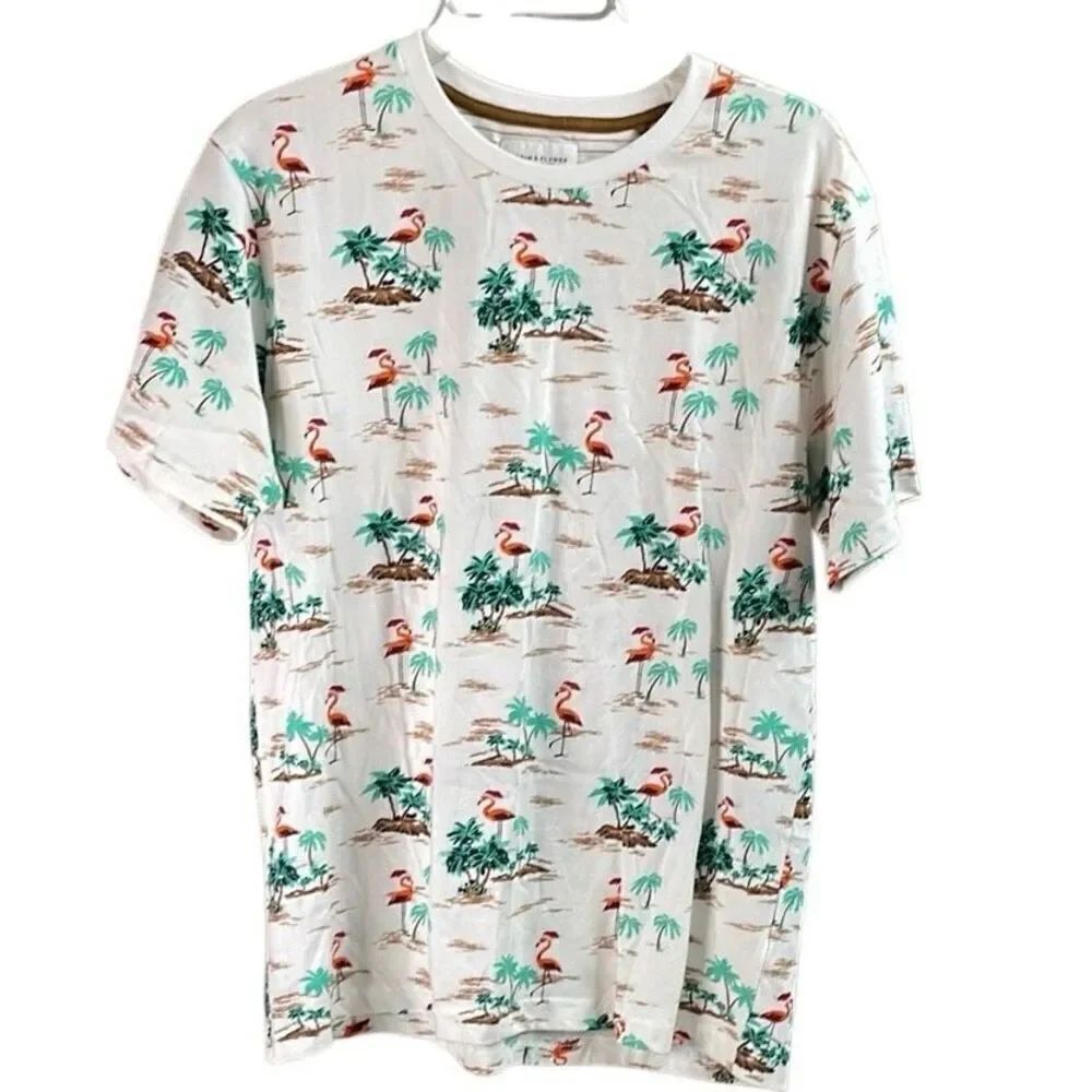 DENIM & FLOWER Women’s Cotton Tshirt Top Flamingos Santa Hat Novelty Holiday Med